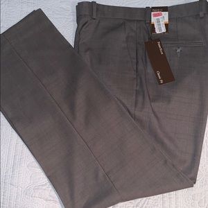NWT Perry Ellis Men's Classic Fit Brown Dress Pant